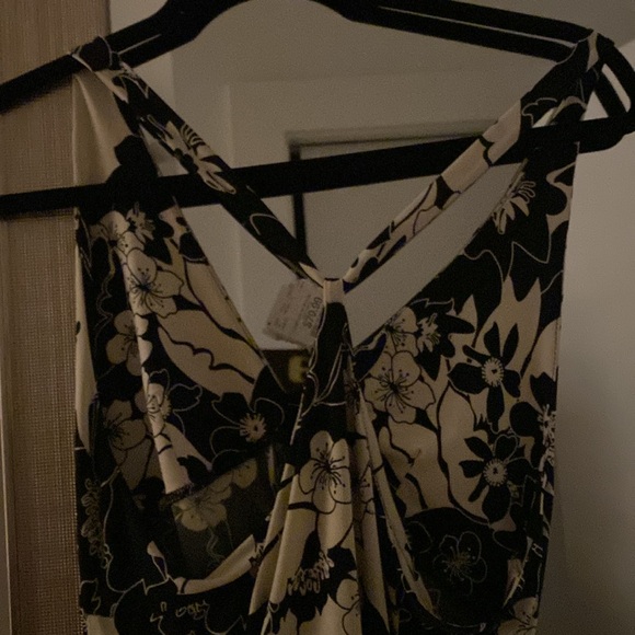 It’s all about patterns and prints - Picture 3 of 3